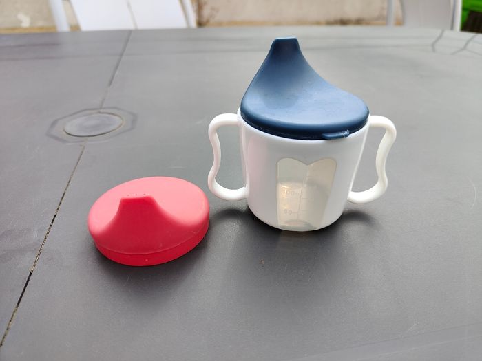 Tasse  à bec