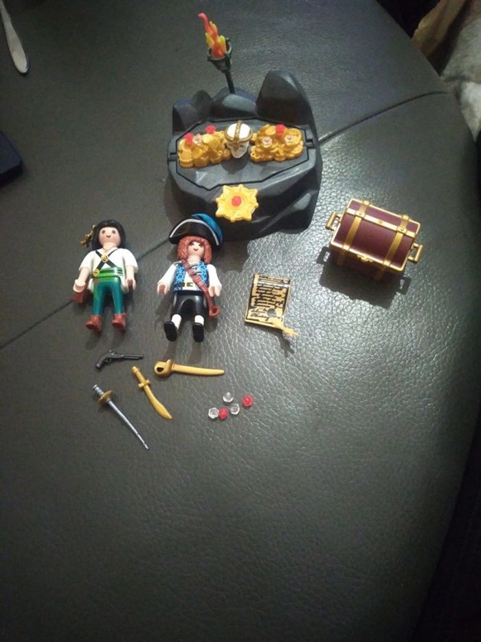 Playmobil Pirates et trésor royal 6683