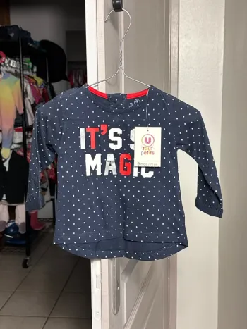 T-shirt U collection manches longues