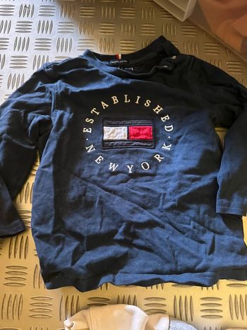 Sweat Tommy 2 ans