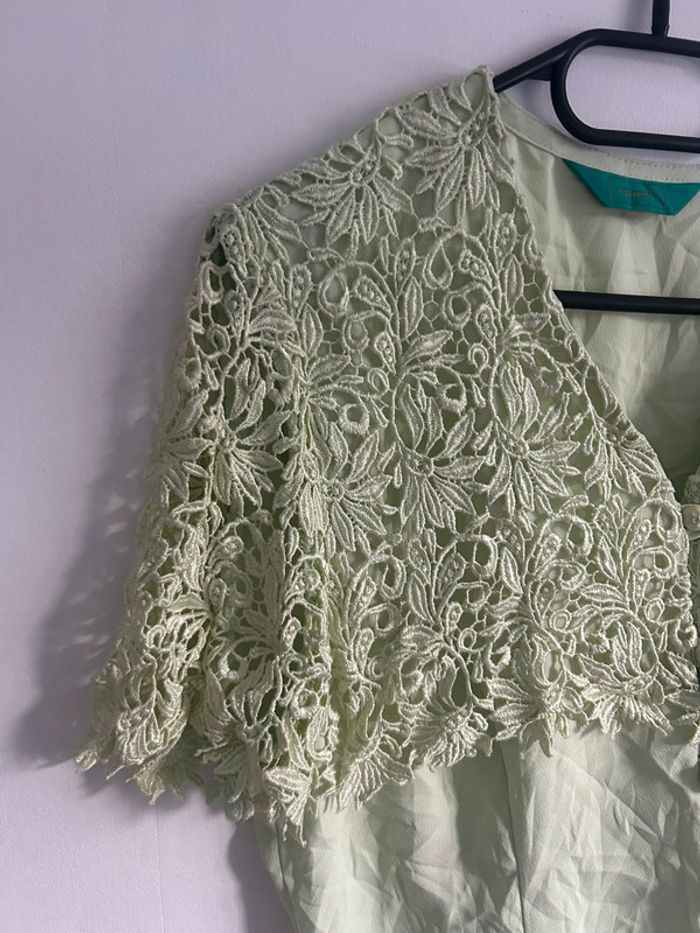 Jolie blouse manches courtes brodée vert d’eau / menthe • Canda • taille 42 - photo numéro 3