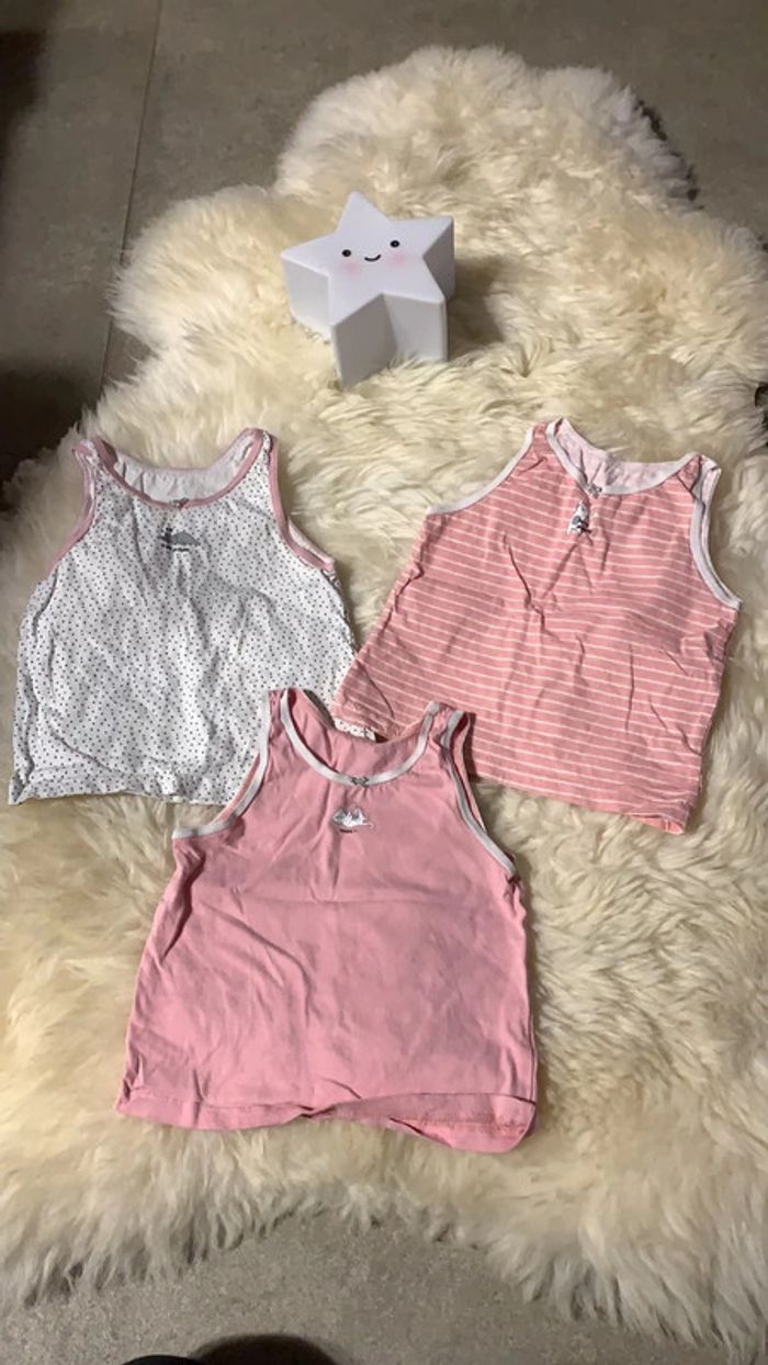 Lot maillots de corps 24 mois
