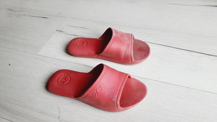 Chaussures fille tongs claquettes roses pointure 36 - photo numéro 3