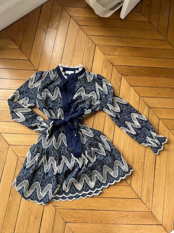 Magnifique robe crochet S neuve