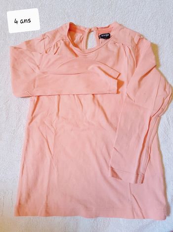 T-shirt kiabi 4 ans