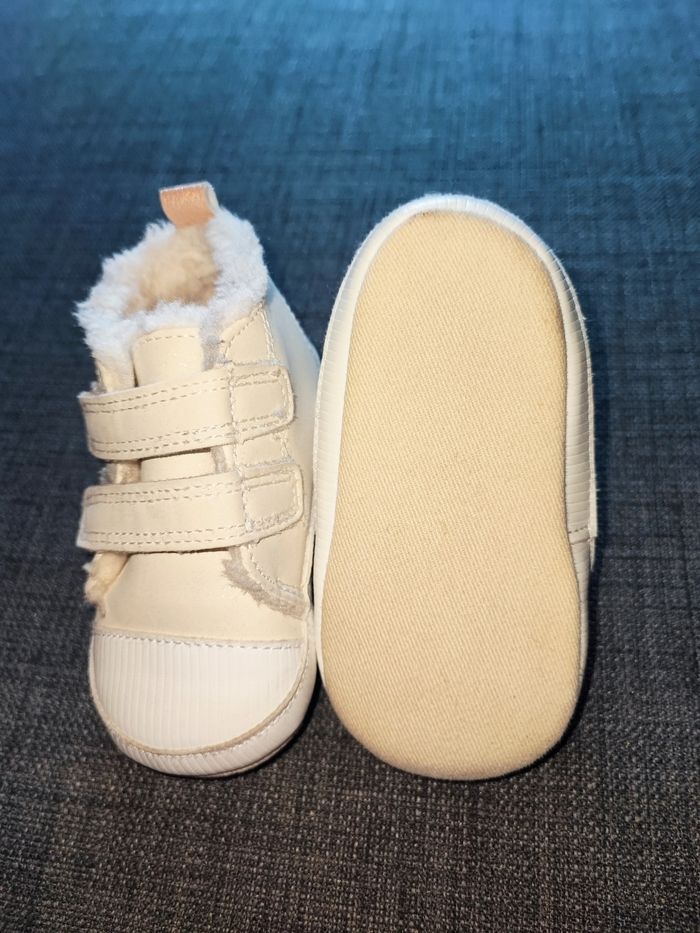 Chaussures Minnie fourrées 9/12 mois - photo numéro 4