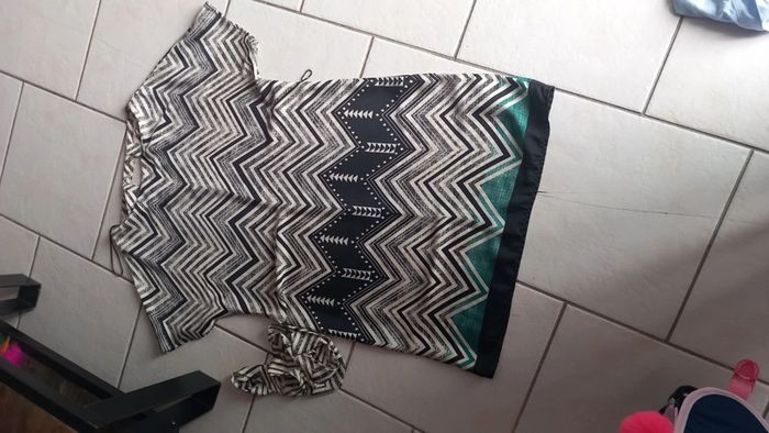 Robe camaieu satin noire beige verte 38 tbe