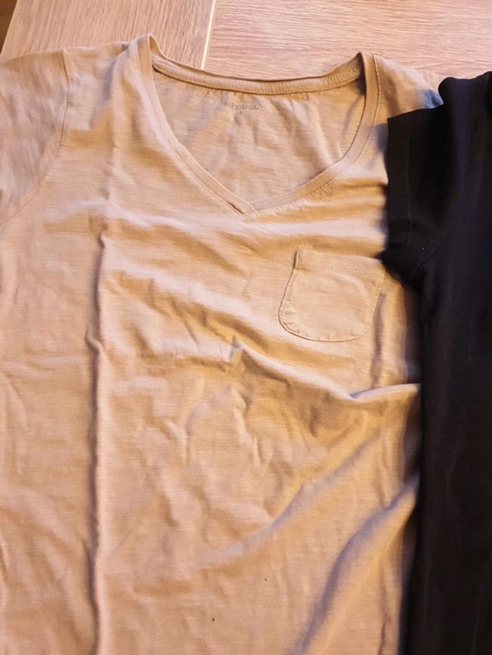 Lot t shirt - photo numéro 2