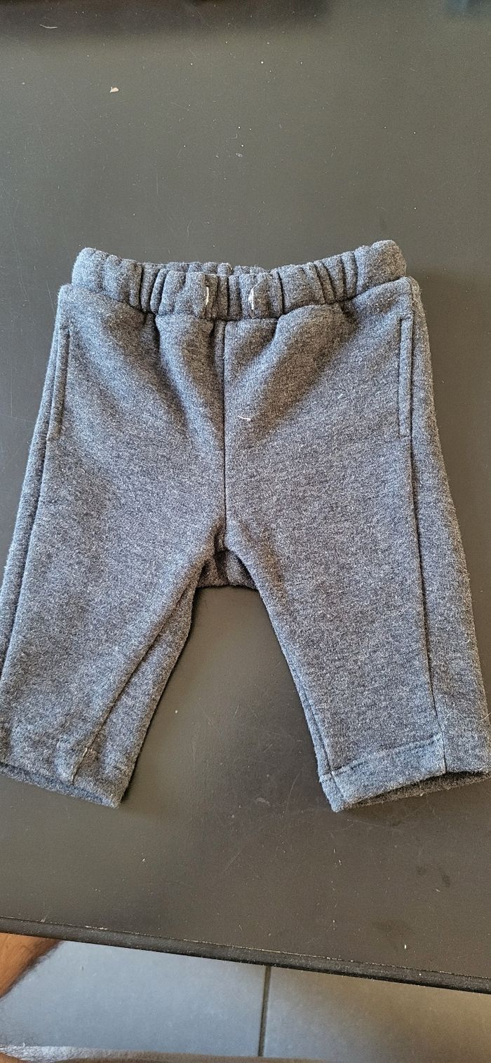 Pantalons - photo numéro 2