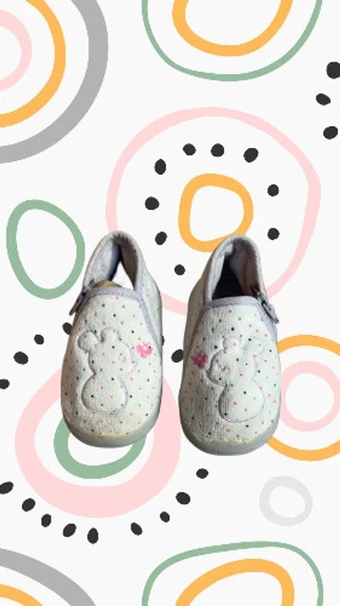 Lot 3 paires de chaussons bébé fille tailles 16 et 19 - Cadet Rousselle Hello Kitty Obaïbi - photo numéro 3