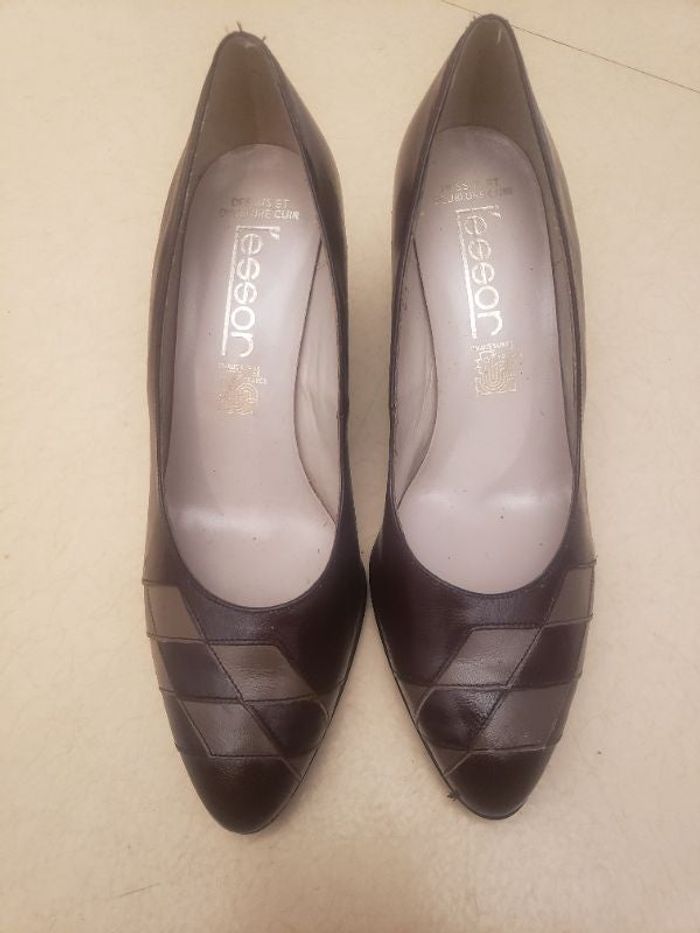 Escarpins tout en cuir