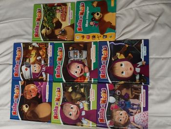 Lot de 7 livres Masha et Mischka