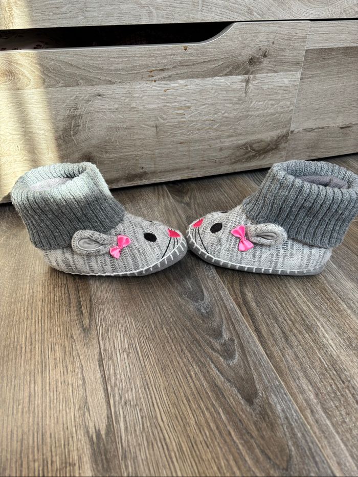 Chaussons taille 28 - photo numéro 3