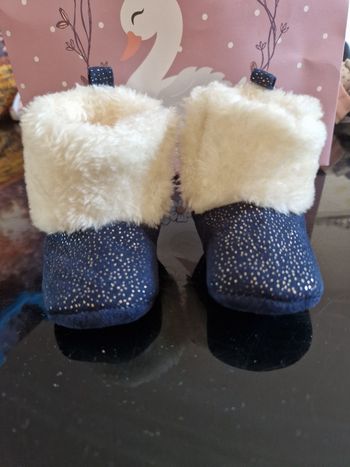 Chaussons fourrés 3-6mois