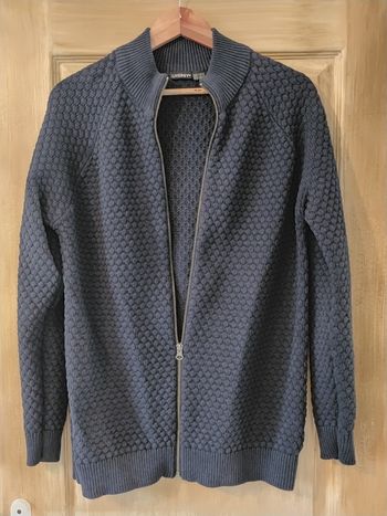 Gilet avec fermeture 