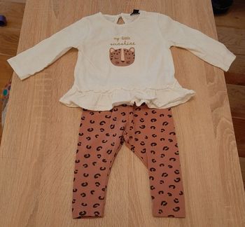 Ensemble Kiabi 9 mois neuf