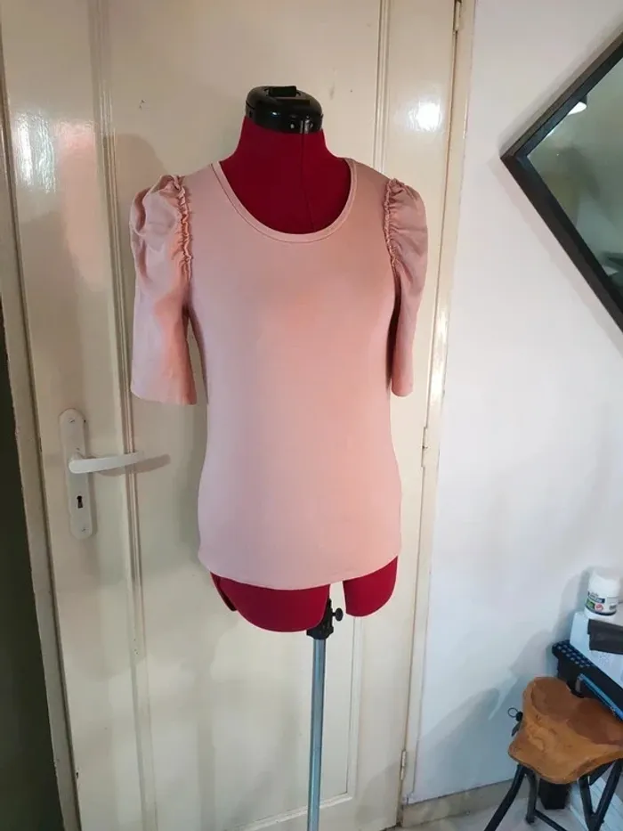 T shirt manches bouffantes