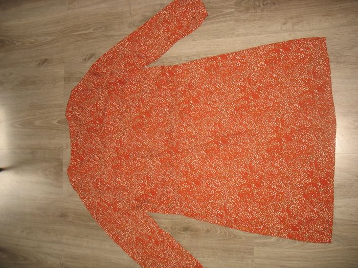 ROBE ML MARRON A PETITS MOTIFS "ONLY" - TAILLE XL - n°01 - photo numéro 5