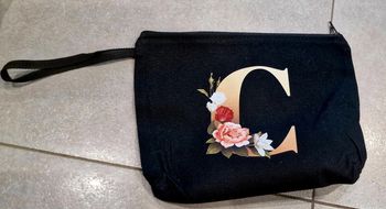 Trousse lettre C