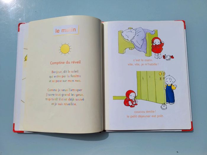 Une Journée d'Émilie, Domitille de Pressensé, Casterman (72) - photo numéro 6