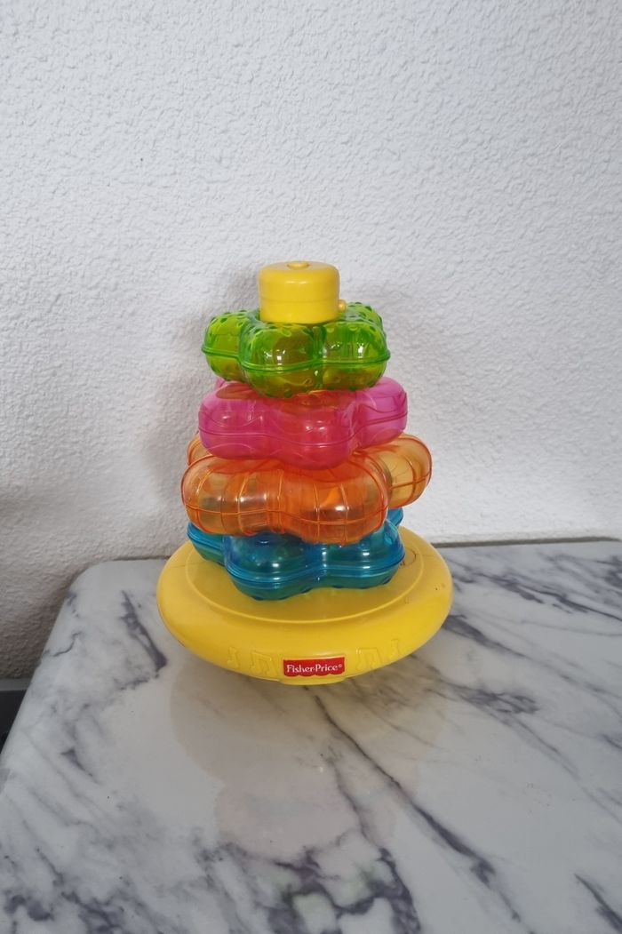 Pyramide à empiler