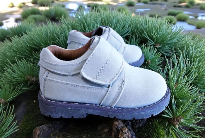 STAR - NEW - CHAUSSURES GARÇON CUIR VELOURS A SCRATCHS & SURPIQÛRES RELIEFS 19 - photo numéro 5