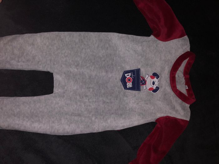 Lot 7 pyjamas 6 mois - photo numéro 6