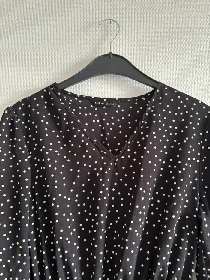 Robe noire à pois blanche - photo numéro 3