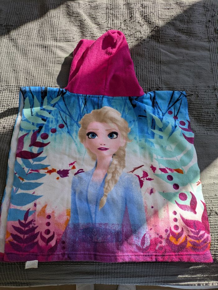 Lot maillot de bain et pancho - photo numéro 3