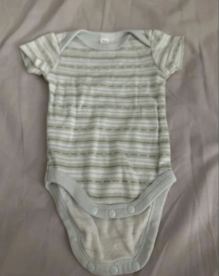 Lot de 2 bodys naissances - photo numéro 3