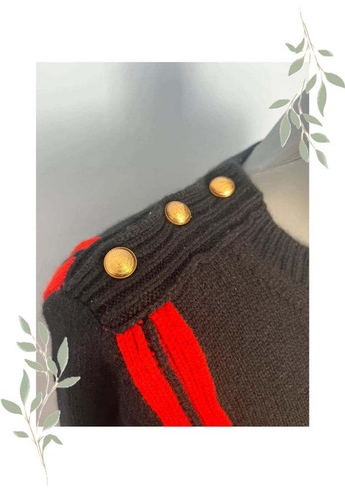 Pull Noir à Bandes Rouges – Alexander McQueen – Taille L 🖤 - photo numéro 3