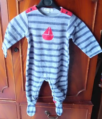 Pyjama taille 6 mois