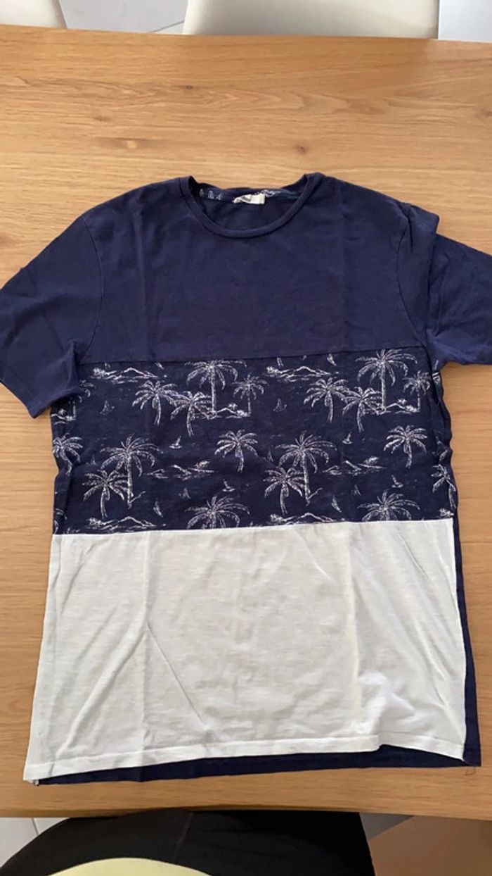 Tee shirt