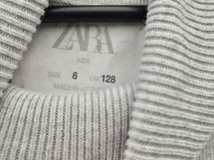 Pull Zara Kids taille 8 ans - photo numéro 2