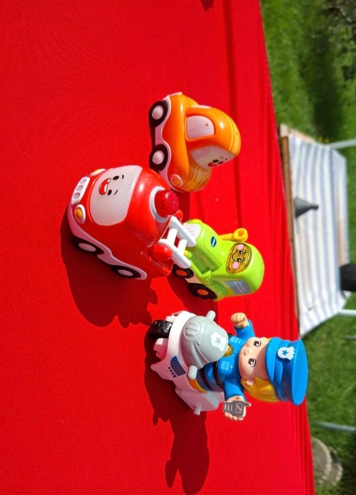 Lot de véhicules vtech