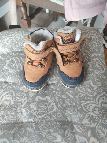 Chaussures fourrées bébé