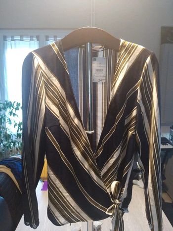 Blouse camaïeu bleu et blanc taille 40