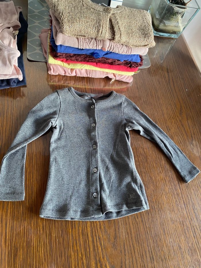 Lot de 10 vêtement en 2 ans fille - photo numéro 3