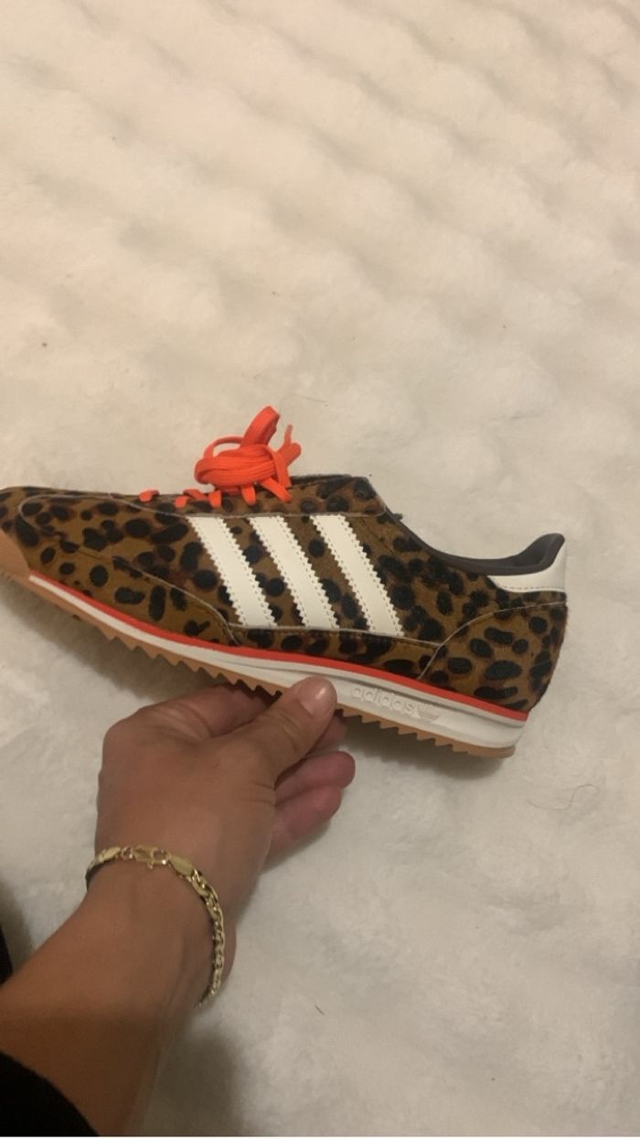 Basket addidas léopard