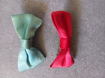 barrettes noeud fuchsia et bleu lot de 2