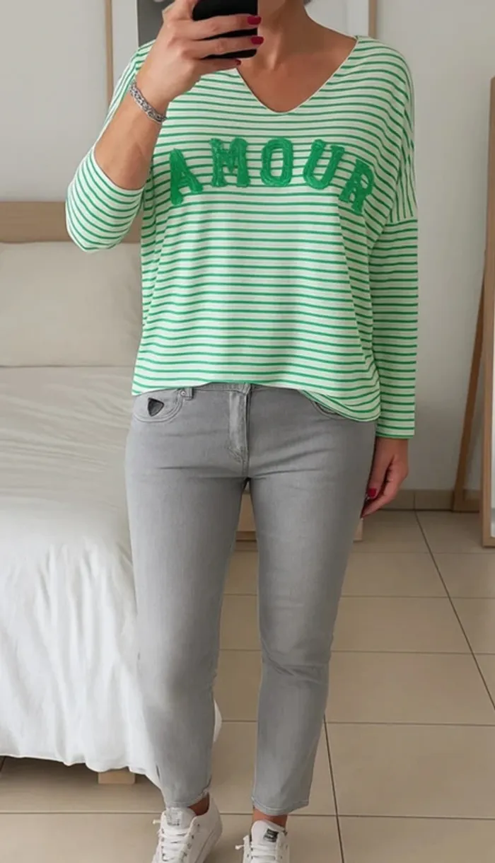joli jeans gris taille 30/32 april 77 modèle Joey 👖