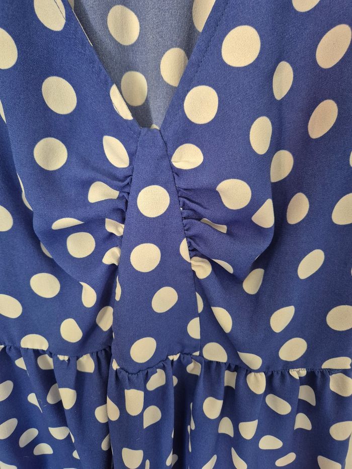 Magnifique robe bleu a poids taille 38 - photo numéro 2