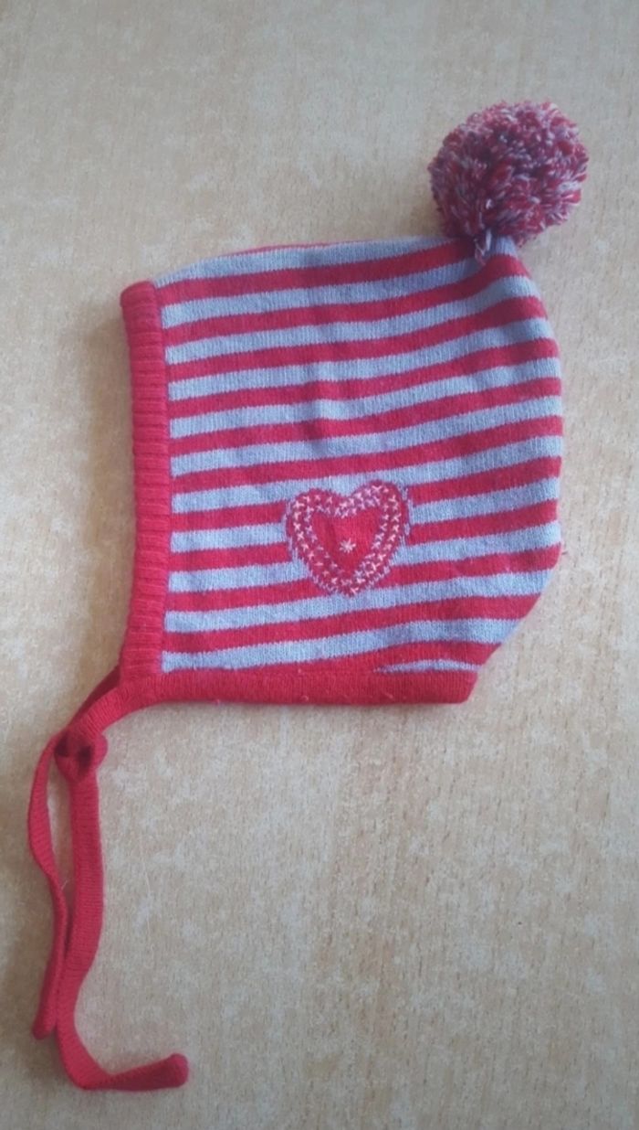 Bonnet - photo numéro 2