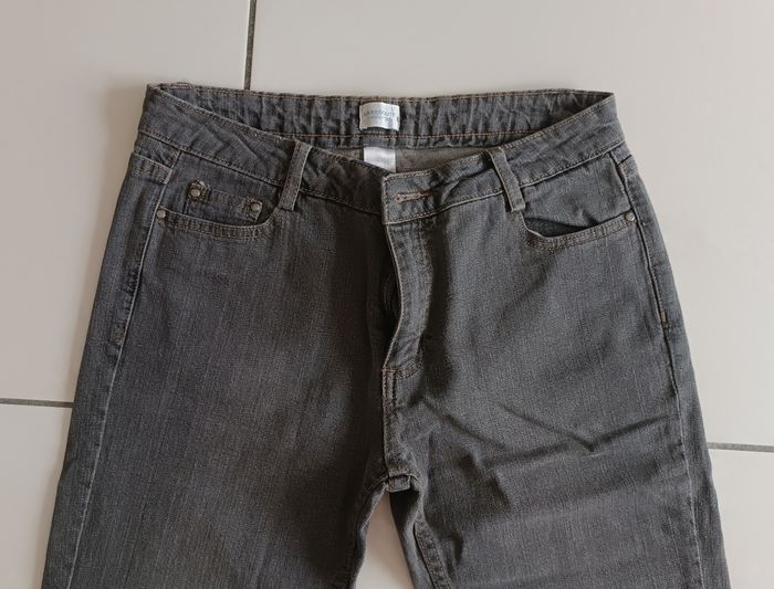 Jean Taille 40 - photo numéro 2