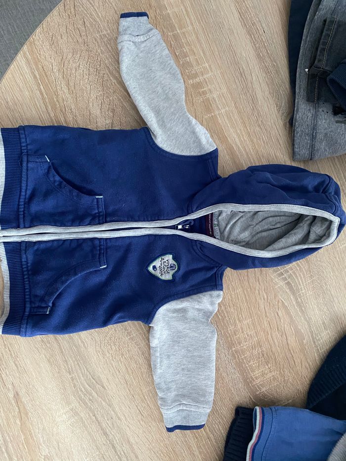 Gilets 6 - photo numéro 2