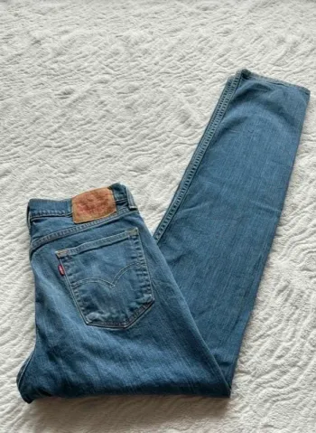 Jean Levi’s 514 Homme - Coupe slim taper  straight fit Bleu Taille M 38/40 W29 Mexique 00s y2k