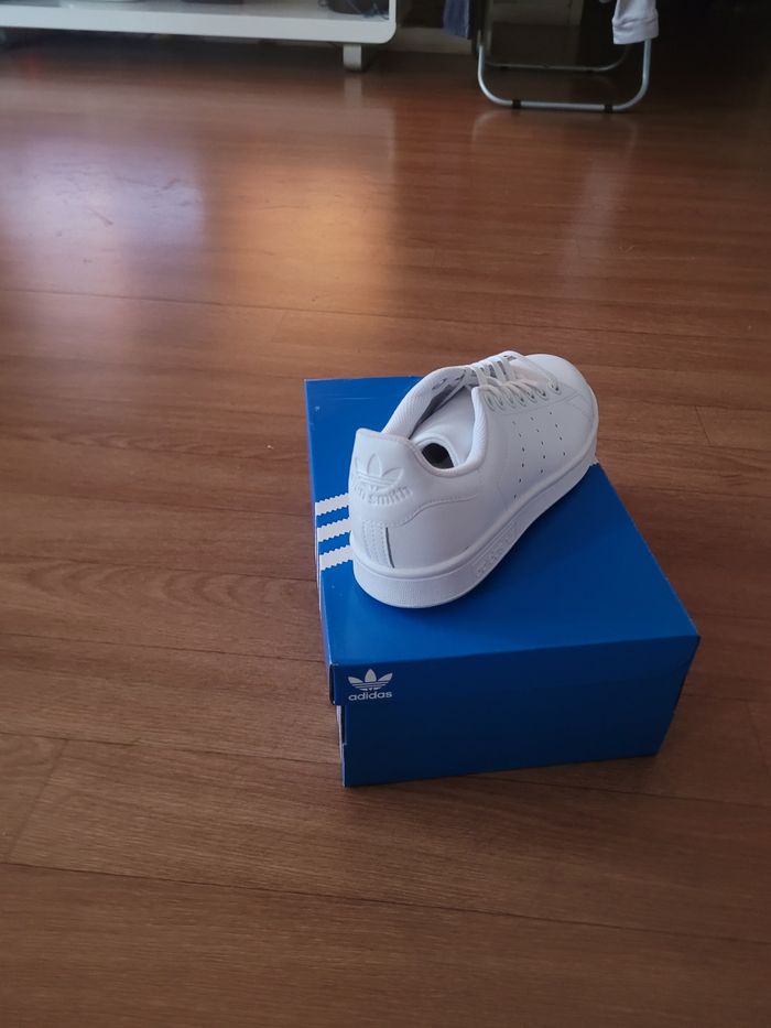 Basket Adidas - photo numéro 3