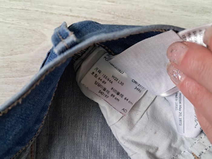 Jeans levi's super skinny 710 25w L30 - photo numéro 5