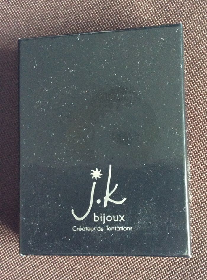 Boucles d'oreilles et bracelets assortis NEUFS - photo numéro 4