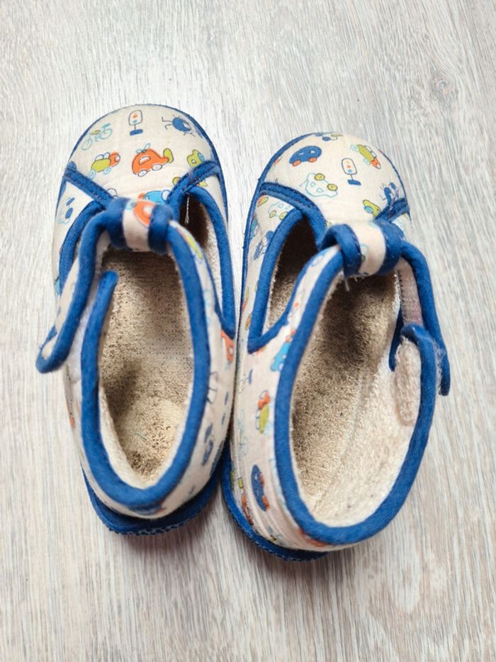 Chaussons à scratchs motif véhicules 22 semelle rigide - photo numéro 4